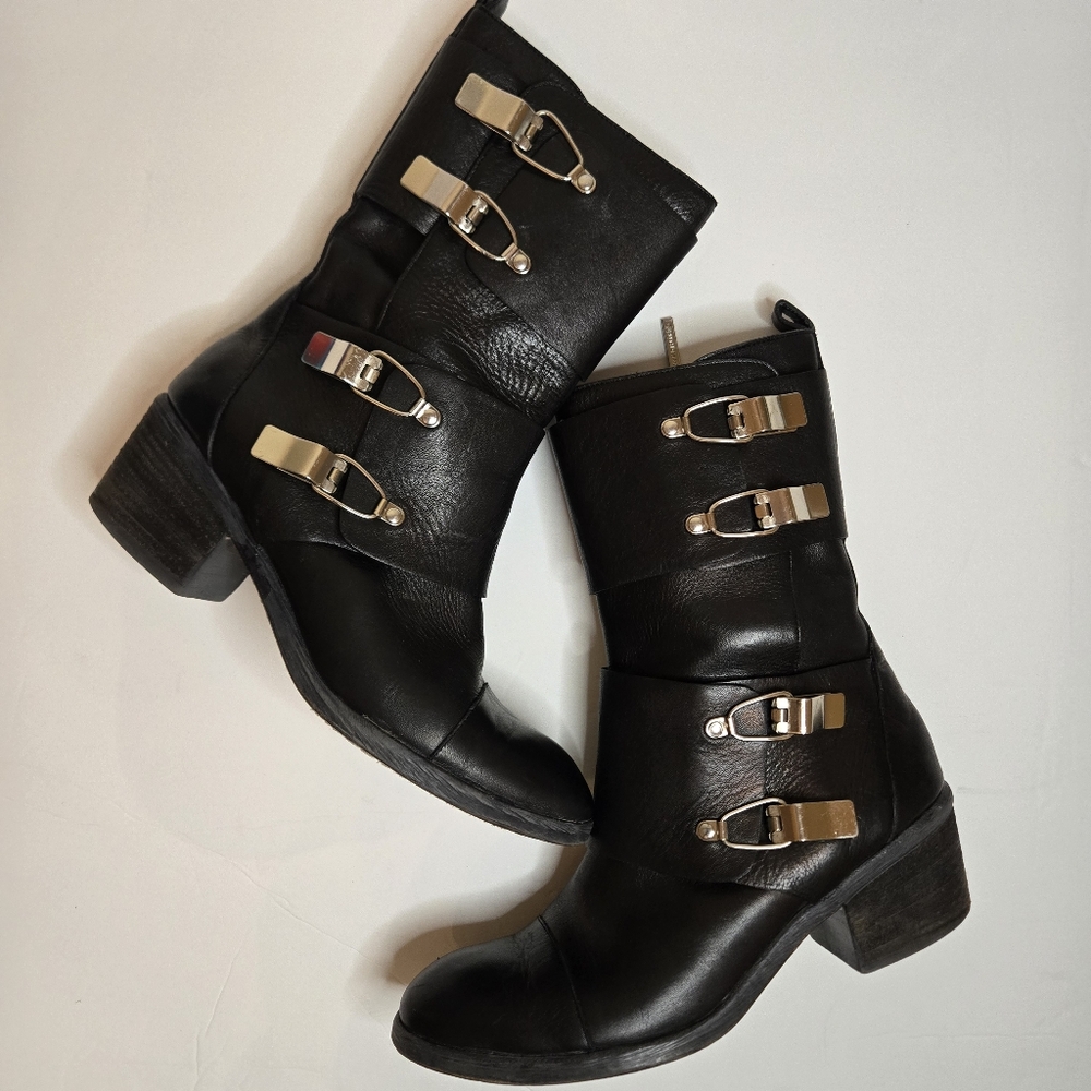 Donald J. Pliner Women's Black Leather Ankle Boots, Buckle, Sz. 6 - Picture 13 of 16